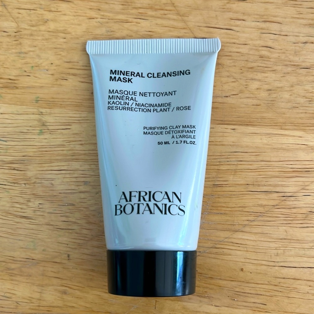 NEW! Mineral cleansing mask